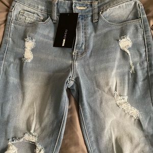 Fashion Nova Midrise Ankle Distressed Jeans